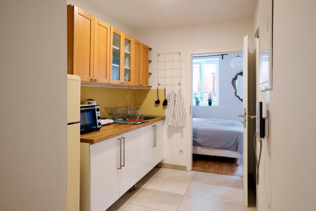 Beautiful Park Apartment For 4 Guests 베를린 외부 사진